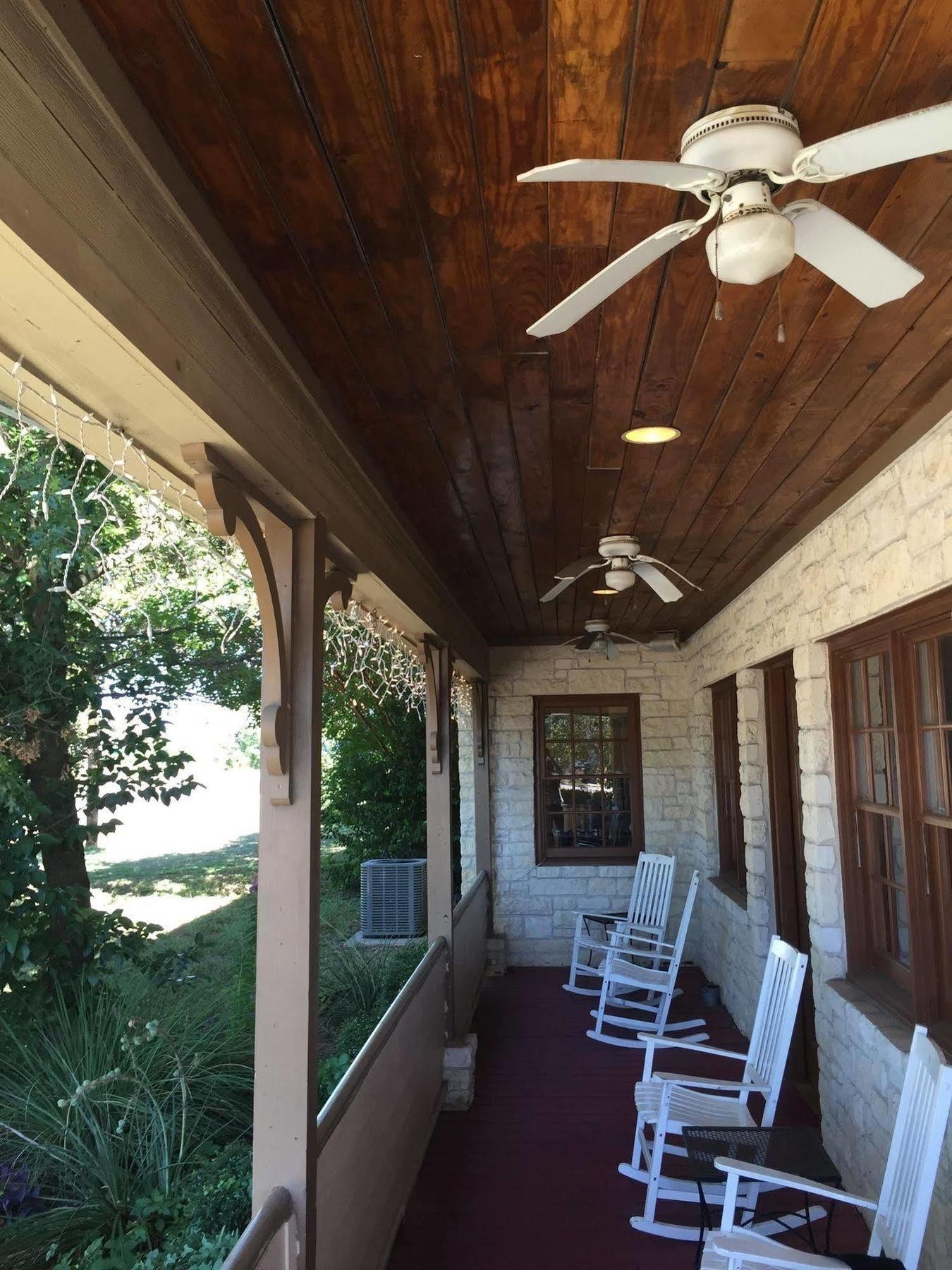 Fredericksburg Hill Country Hotel Extérieur photo